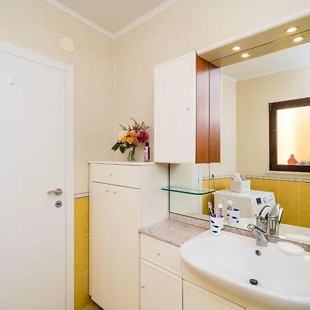 Veronika - One Bedroom With Terrace