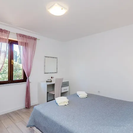 Veronika - One Bedroom With Terrace