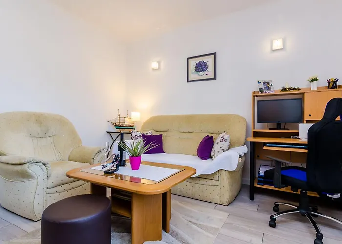 Apartman Veronika - One Bedroom With Terrace *