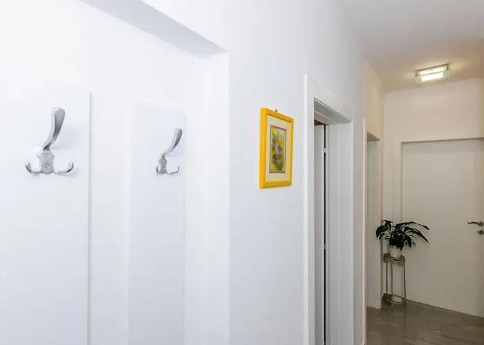 Veronika - One Bedroom With Terrace