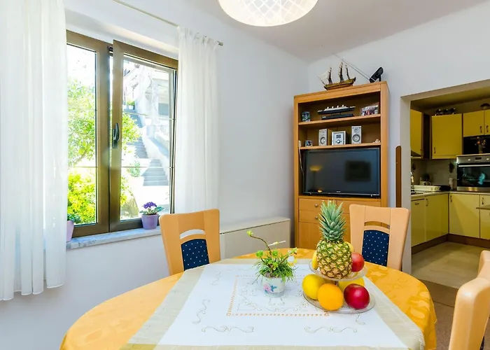 Apartman Veronika - One Bedroom With Terrace Dubrovnik