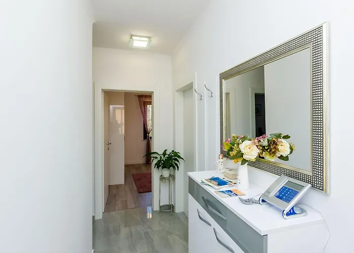 Apartman Veronika - One Bedroom With Terrace